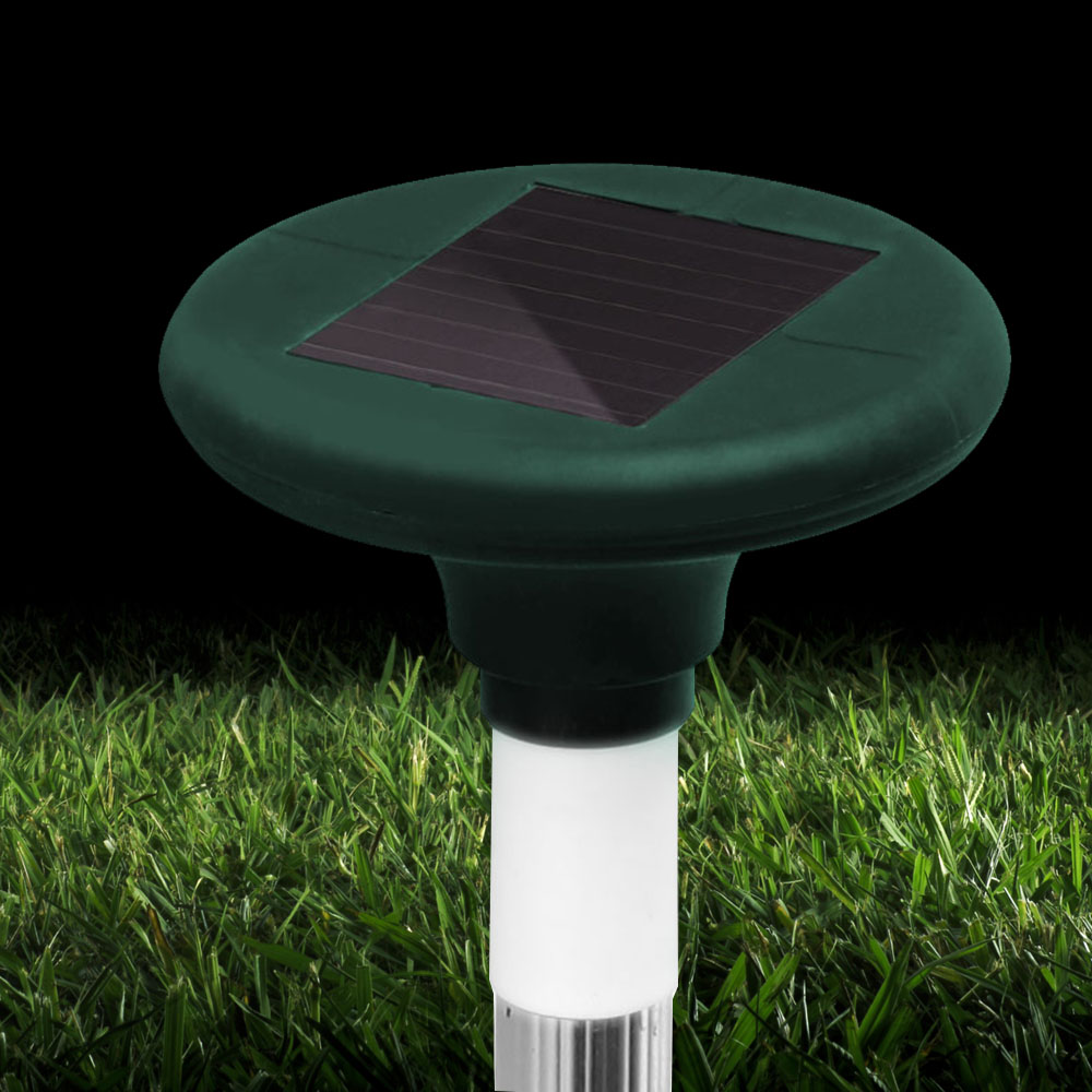 Gardeon Snake Repeller 6X LED Solar Pulse Plus Ultrasonic Pest Rodent Repellent